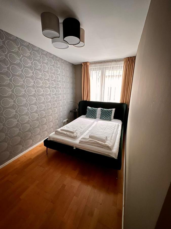 Paulay Free Parking Luxury Design Apartman With Terazze Budapest Luaran gambar