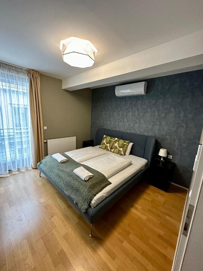 Paulay Free Parking Luxury Design Apartman With Terazze Budapest Luaran gambar
